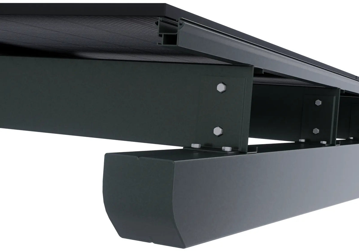 Détail de la toiture et du système K2 du carport solaire Todome Modèle 11